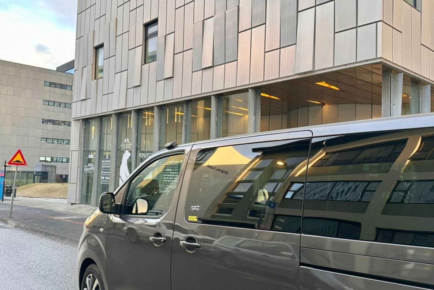 Taksówka z Reykjaviku do Błękitnej Laguny