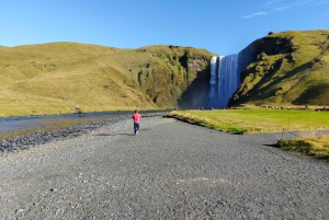 The Glacial Gems Private Tour: South Coast & Diamond Beach