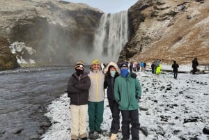 Tour privato 'Gemme glaciali': costa sud e spiaggia di diamanti