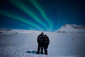 Reykjavik: wycieczka zorzy polarnej z prywatnym fotografem