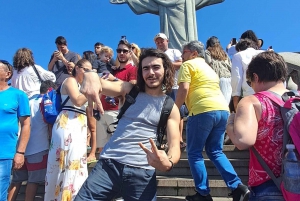 AVenturismo Christ Redeemer