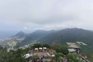 AVenturismo Christ Redeemer