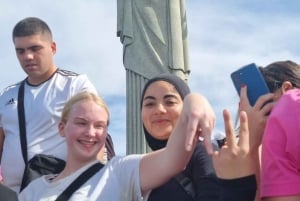AVenturismo Christ Redeemer