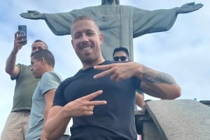AVenturismo Christ Redeemer