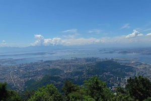 AVenturismo Christ Redeemer