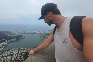 AVenturismo Christ Redeemer