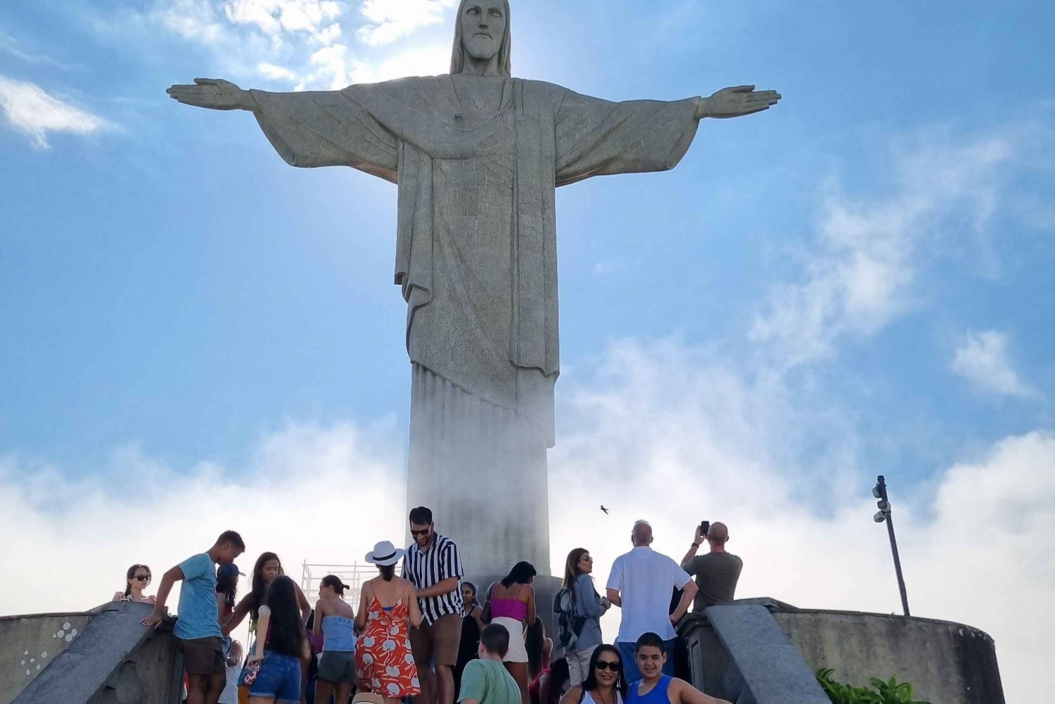 Cariocando in Corcovado:Christ Redeemer by Train + Breakfast