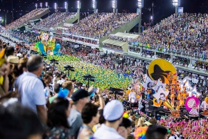 Carnival Parade at the Sapucaí 2026 with transfer