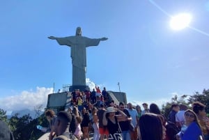 Christ the Redeemer: Adventure Mode, Climbing Through the Forest