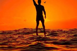 Rio de Janeiro: Copacabana Sunrise Stand Up Paddleboard Tour