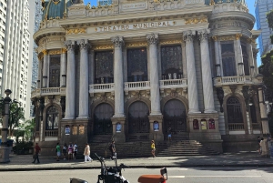 Private E-Bike Guided Tour in Rio'Historic Center to Ipanema