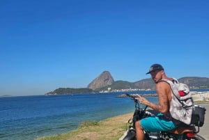 Private E-Bike Guided Tour in Rio'Historic Center to Ipanema