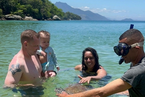 Experience Paradise Ilha Grande in a Speedboat Private