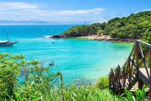 Explore Búzios: Boat Tour with Lunch (Departing from Búzios)