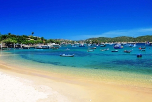 Explore Búzios: Boat Tour with Lunch (Departing from Búzios)