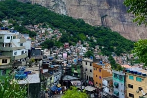 Favela da Rocinha (BIGGEST IN BRASIL) with a Local Guide
