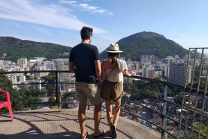Favela Santa Marta: Walking Tour with local guide