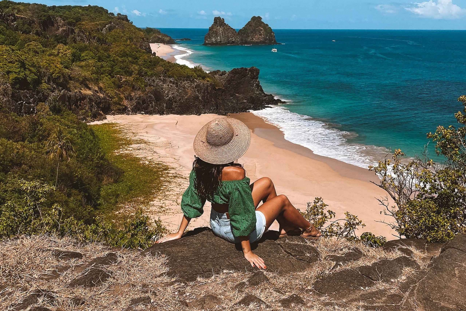 Fernando de Noronha: 7-Hour Island Adventure