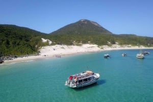 From Rio: Arraial do Cabo Day Trip with Boat Tour