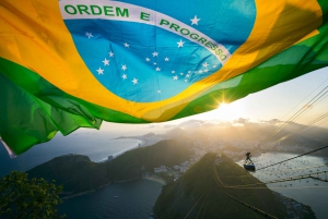 From Rio de Janeiro: Sugarloaf Mountain Tour with Cable Car