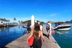 From Rio de Janeiro: Vila do Abraao Roundtrip Transfer