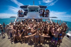 From Rio: Full Day in Búzios with Catamaran Tour and Lunch