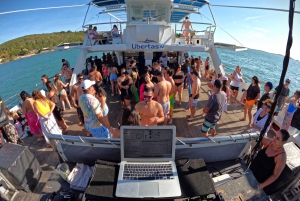 Full day tour to Búzios - Premium All Inclusive