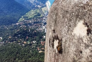 HIKE IN PEDRA DA GÁVEA
