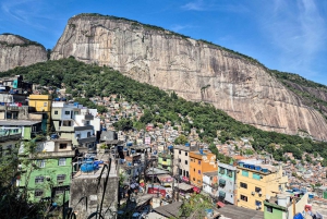 Jeep'n'Culture: Rocinha Favela and Tijuca Rainforest Tour