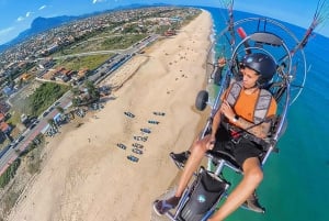 Maricá: Paragliding over beautiful beaches