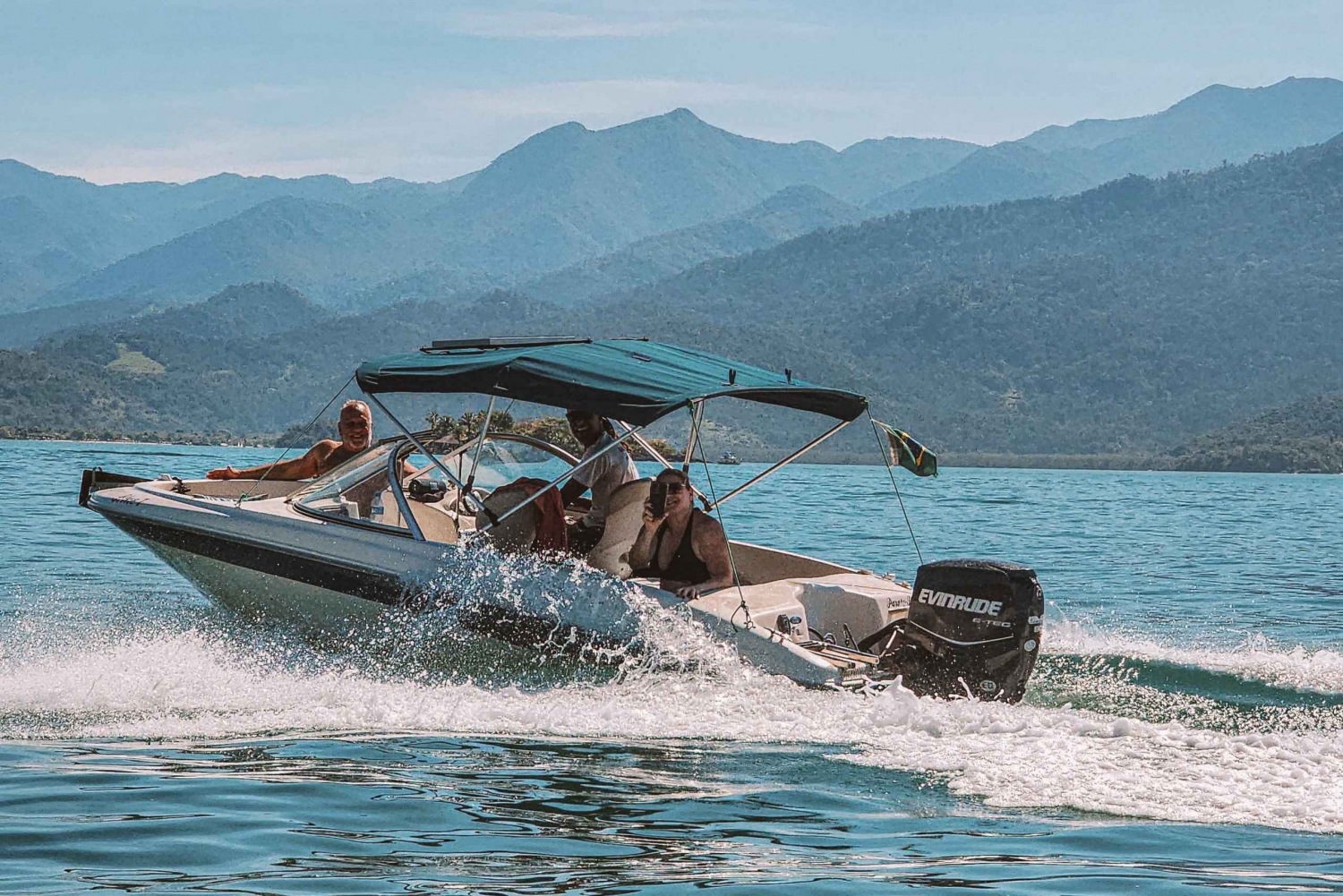 Paraty: An Exclusive Experience on a Private Speedboat Tour