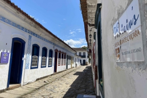 Paraty: Historic Centre Walking Tour & Cachaça Tasting