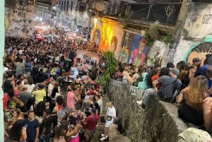 Pedra do Sal: Live Samba Night with Local Guide & Drink