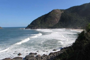 Pedra do Telégrafo Hike and Beach Full-Day Tour