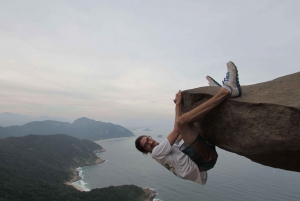 Rio de Janeiro: Pedra do Telégrafo Trail Hike and Ocean View