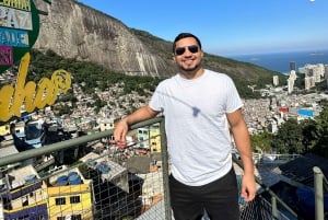 Rio de Janeiro: Rocinha Favela Group Tour Local Guide 3 Hour