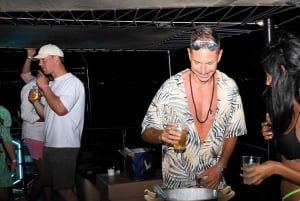 Rio Boat Party: Dance to DJ Beats on Guanabara Bay