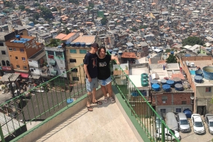 Rio de Janeiro: 2-hour tour of the Rocinha favela with a local guide