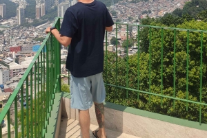 Rio de Janeiro: 2-hour tour of the Rocinha favela with a local guide