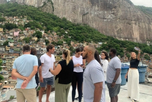 Rio de Janeiro: 3-hour tour of the Rocinha Favela with a local guide