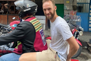 Rio de Janeiro: 3-hour tour of the Rocinha Favela with a local guide