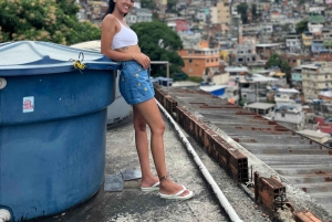 Rio de Janeiro: 3-hour tour of the Rocinha Favela with a local guide