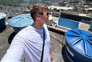 Rio de Janeiro: 3-hour tour of the Rocinha Favela with a local guide
