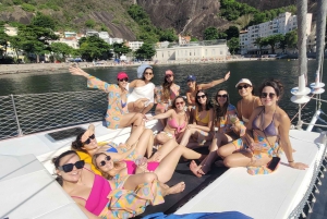 Rio de Janeiro: 3 hours Shared Catamaran Sailing Tour