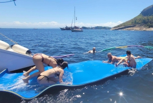 Rio de Janeiro: 3 hours Shared Catamaran Sailing Tour