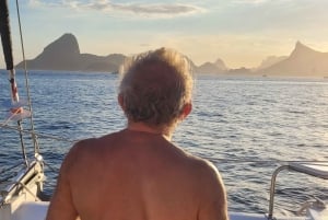 Rio de Janeiro: 3 hours Shared Catamaran Sailing Tour