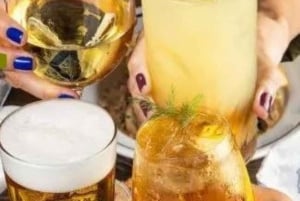 Rio de Janeiro: 4 Bar Tour with Guide and Sunset Viewpoint in Leblon