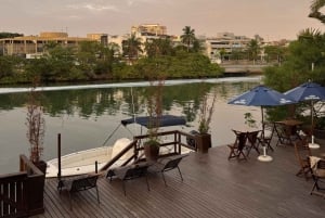 Rio de Janeiro: Boat Tour of Barra, Amores, and Islands Beaches