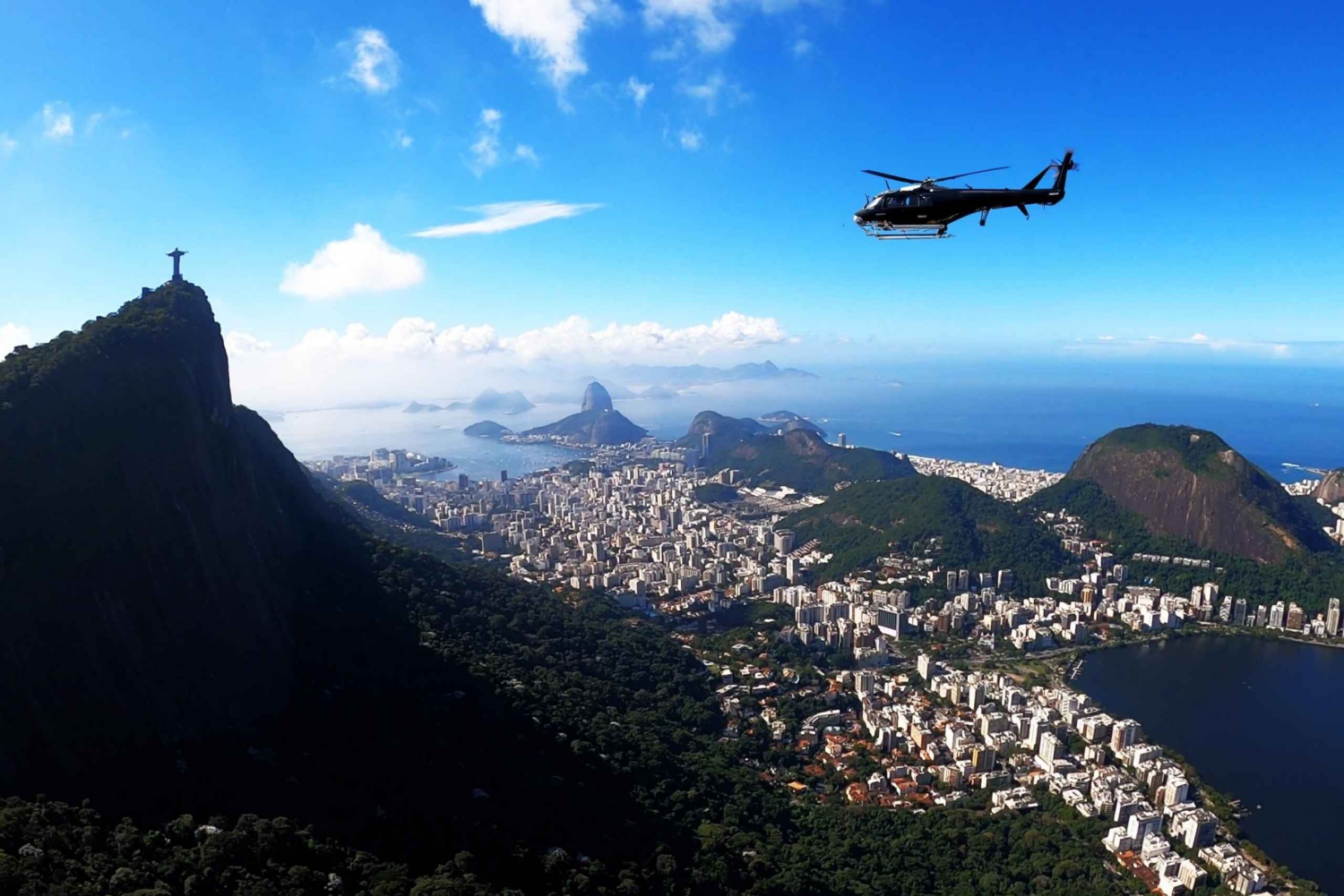 Rio de Janeiro by Air: 10-Minute Helicopter Tour