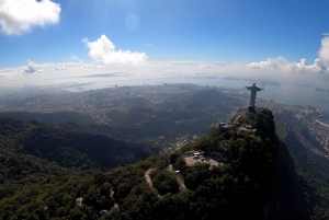 Rio de Janeiro by Air: 10-Minute Helicopter Tour